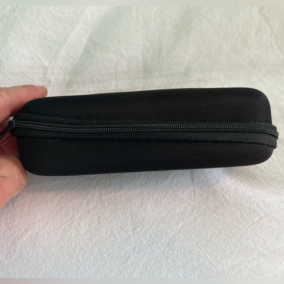 Sunglass Case (Ripcurl) Full Zip Open. New never used. - Picture 3 of 3
